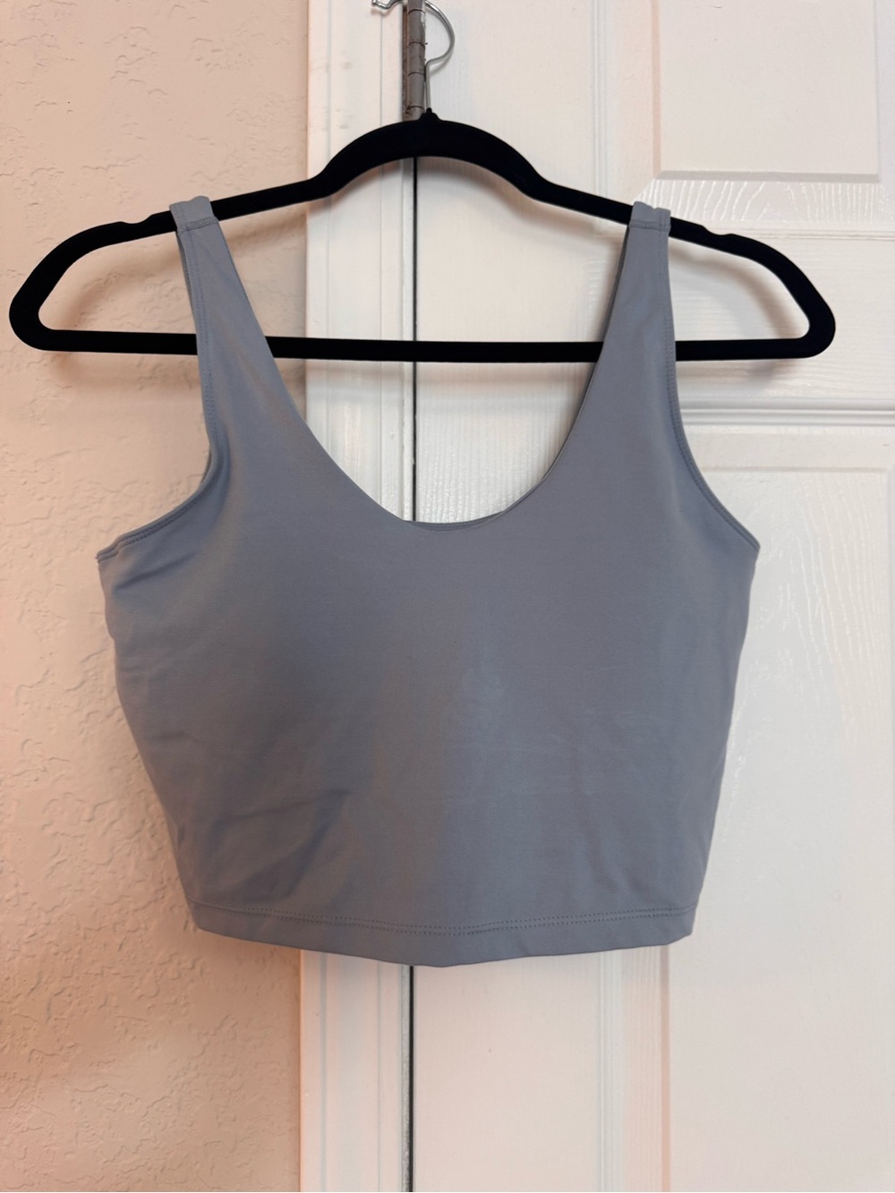 Yogalicious Lux Scoop Neck Crop Tank - Light Gray